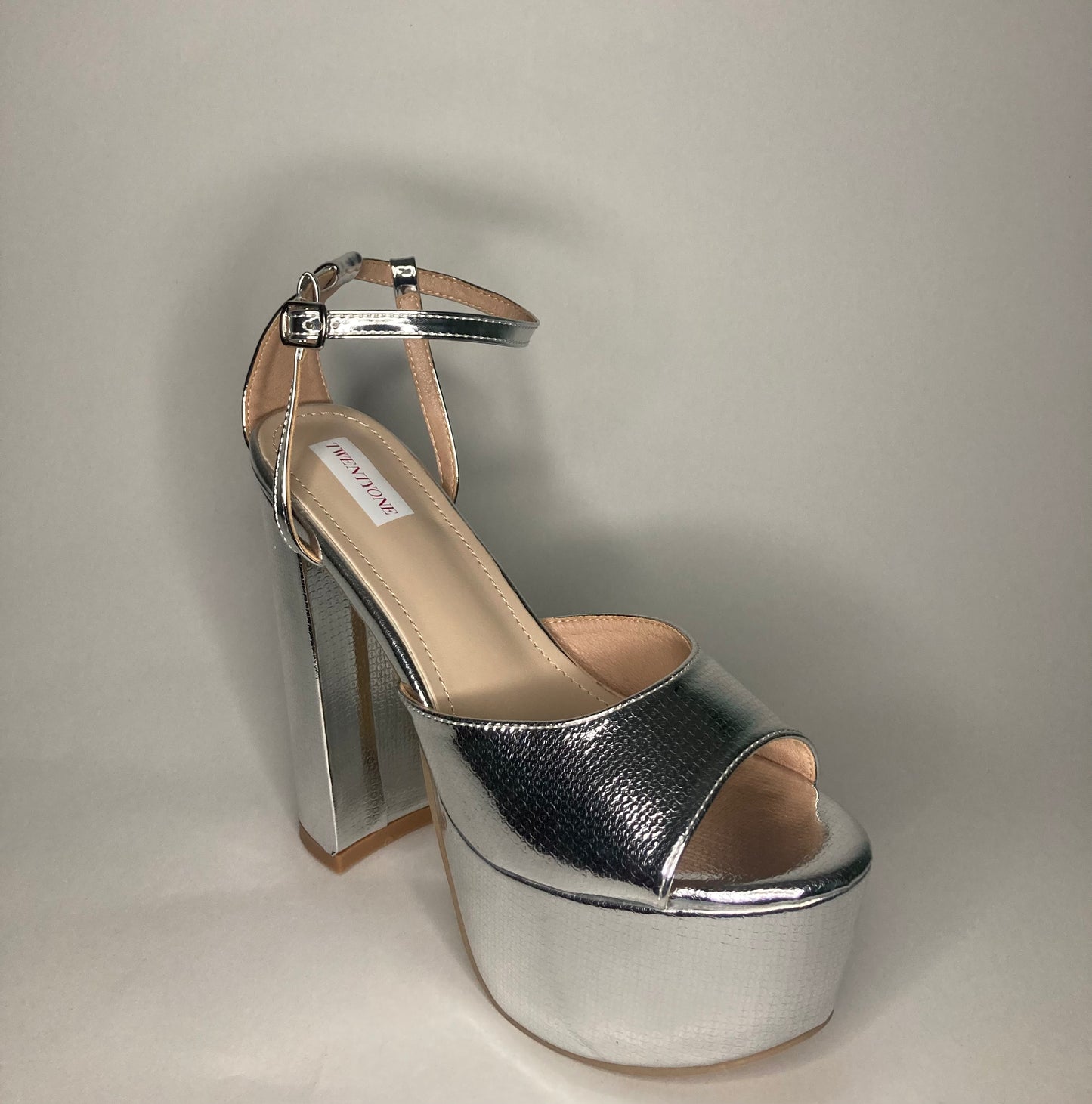 Women High Heel Platform Hollow LIMITED EDITION