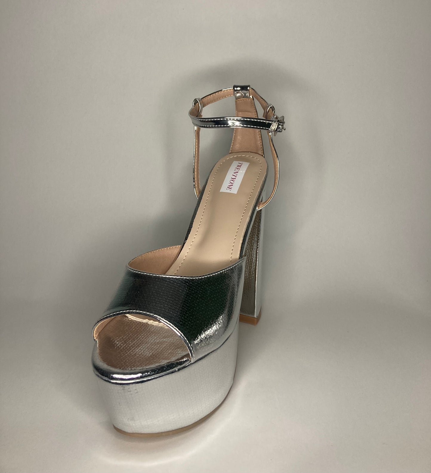 Women High Heel Platform Hollow LIMITED EDITION